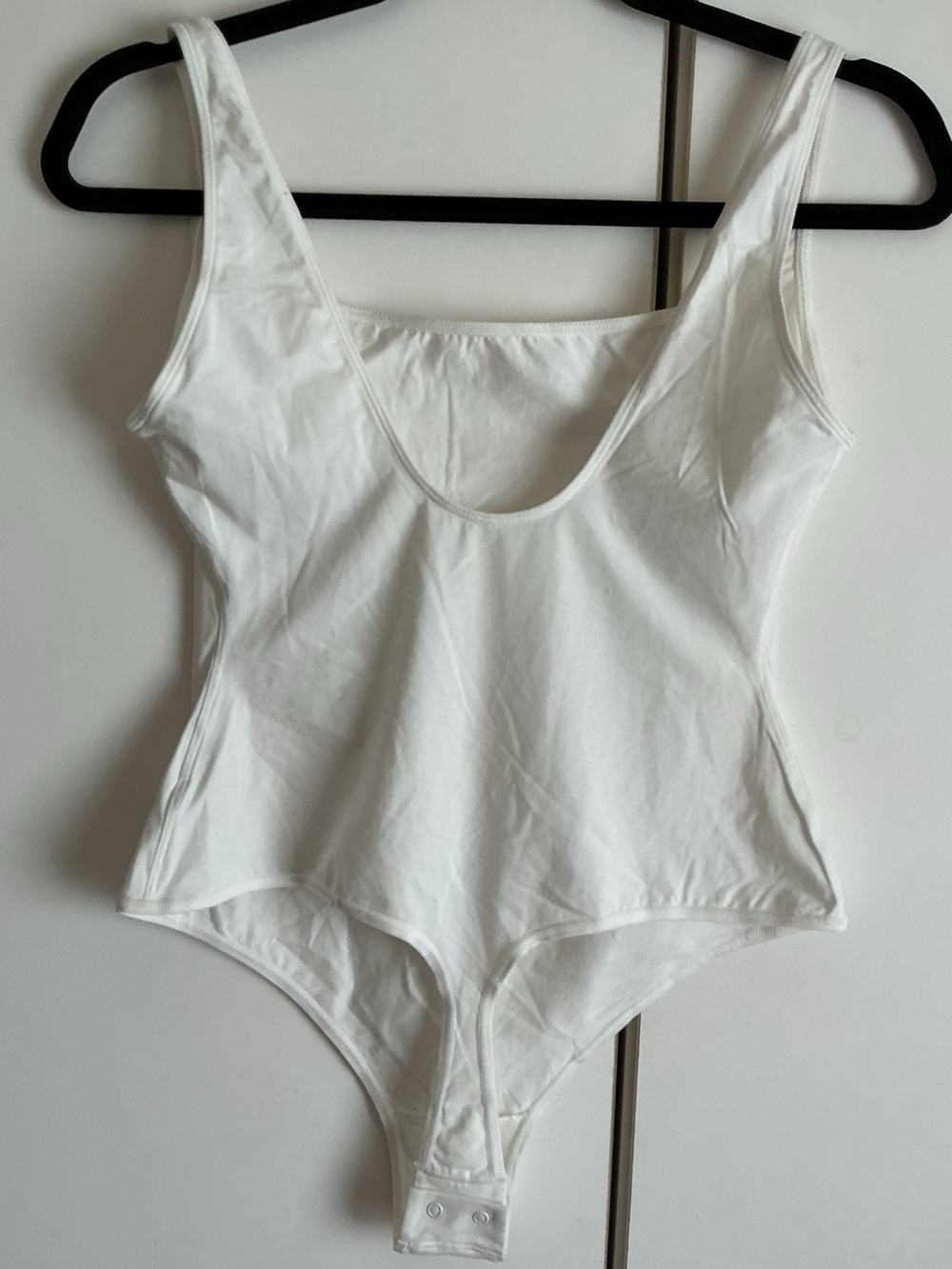 SKIMS White Scoop-Neck Bodysuit